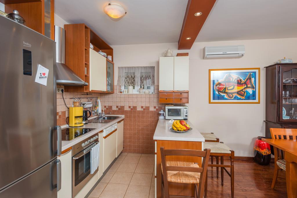 Idis Luxury Apartment بودْسْتغانا المظهر الخارجي الصورة
